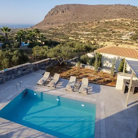 Ioanna - Utopia Luxury With Private Pool 구베스