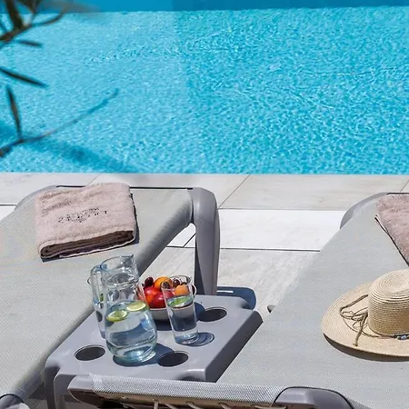 빌라 Ioanna - Utopia Luxury With Private Pool 구베스
